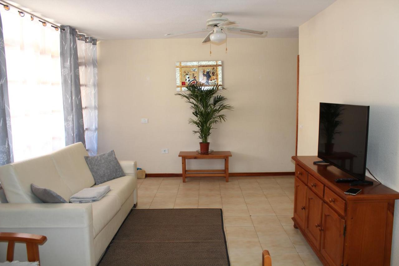 Apartment With Ocean View Tenerife Просторный Апартамент С Видом На Океан Первая Линия Тенерифе 圣地亚哥港 外观 照片
