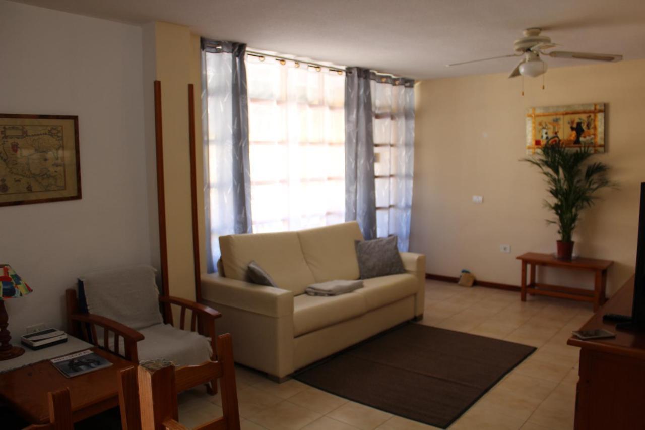 Apartment With Ocean View Tenerife Просторный Апартамент С Видом На Океан Первая Линия Тенерифе 圣地亚哥港 外观 照片